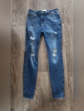 Hollister High-Rise Super Skinny W29 8R Ripped Dark Blue Jeans